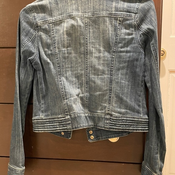 Denim jacket - Picture 2 of 3